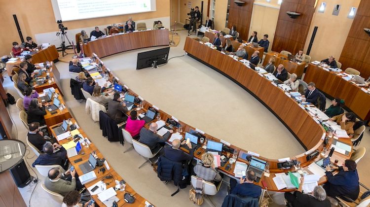 LANDES - Collèges, solidarité et thermalisme au menu du Département
